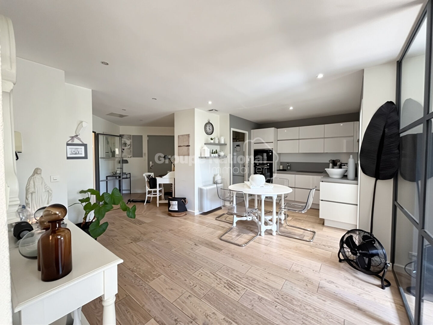 Photo T3 avec terrasse et parking image 4/6