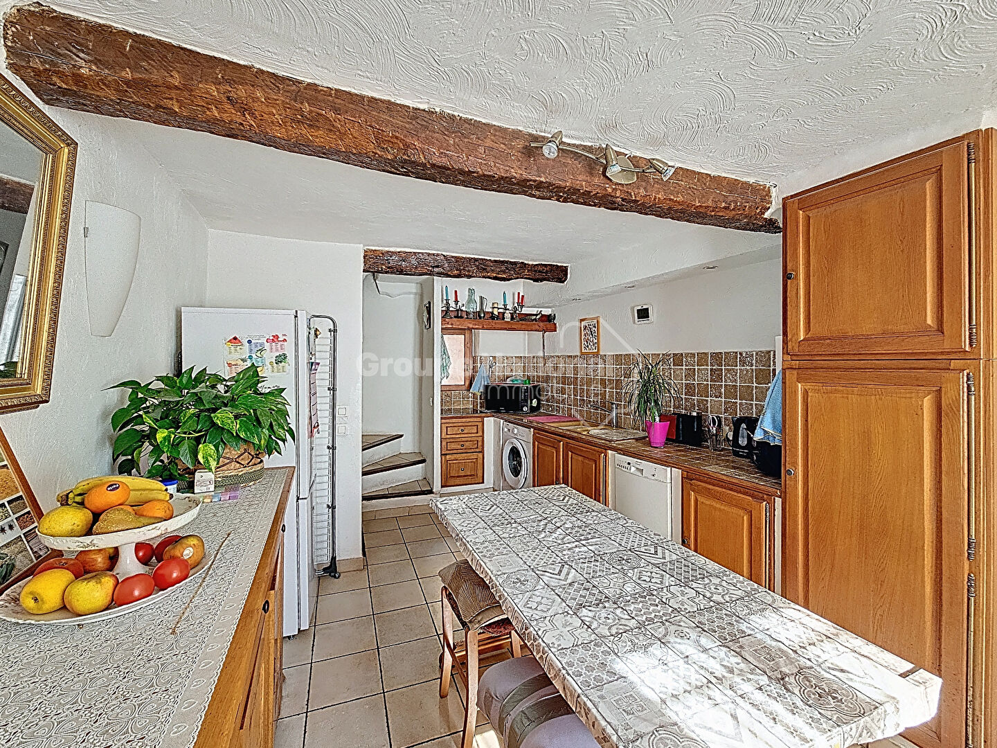 Maison de village rénovée : investissement locatif ou résidence principale