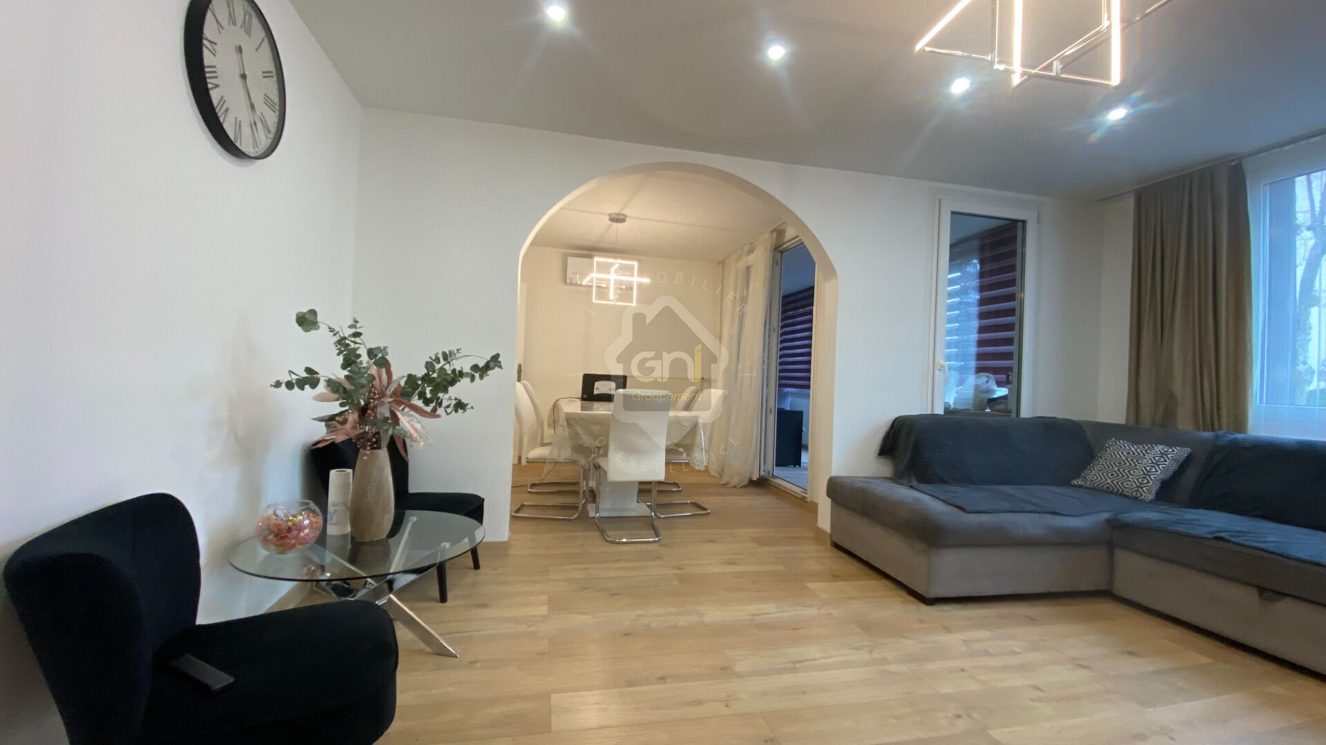 Photo VALENCE : appartement F5 (97 m² Carrez) en vente image 2/6