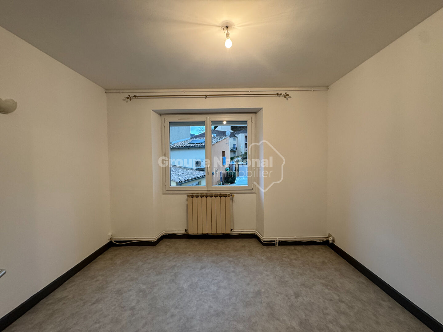 Photo Immeuble de rapport - Saint Péray 230 m2 image 3/6