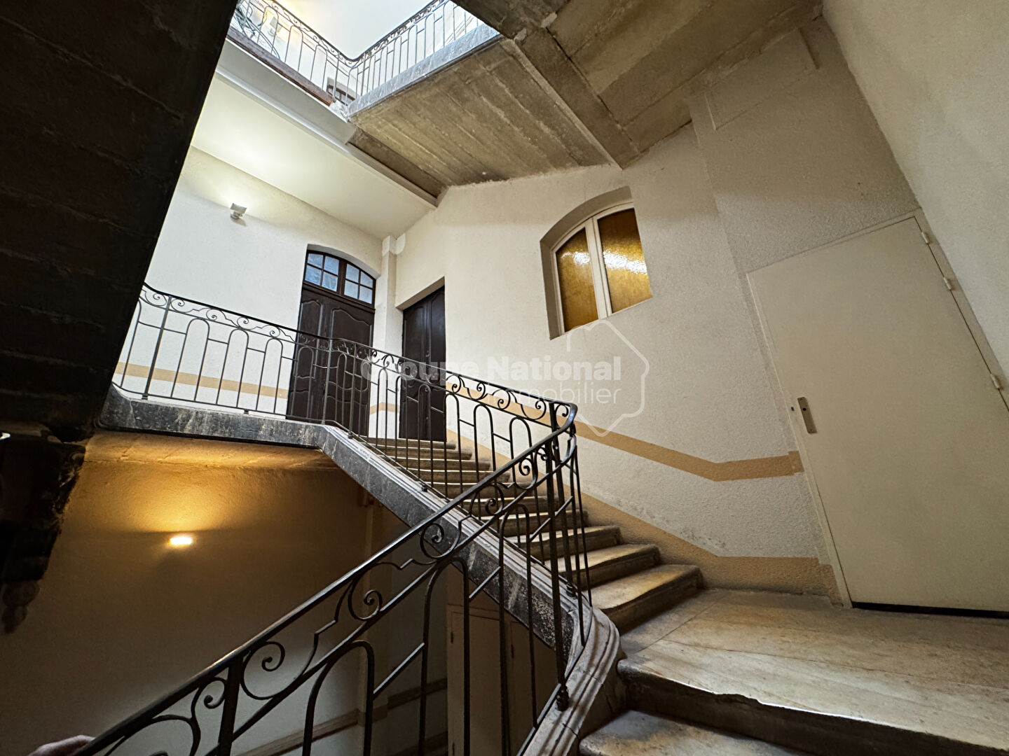 Photo À vendre : Appartement avec cachet  au coeur de la vieille ville à Valence ! image 2/5