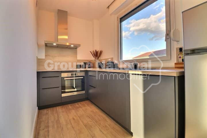 Appartement lumineux  Valence hyper centre !