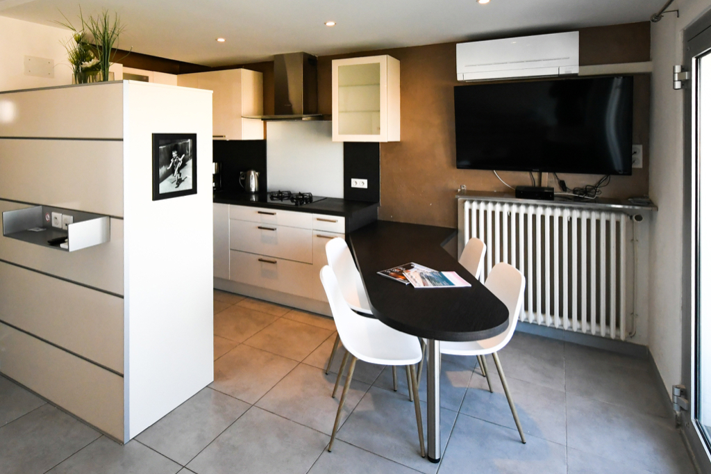 Photo APPARTEMENT L'IMPERIAL 3 LE GRAU DU ROI - 2 pièce(s) - 36 m2 EN LOCATION SAISONNIERE image 4/6