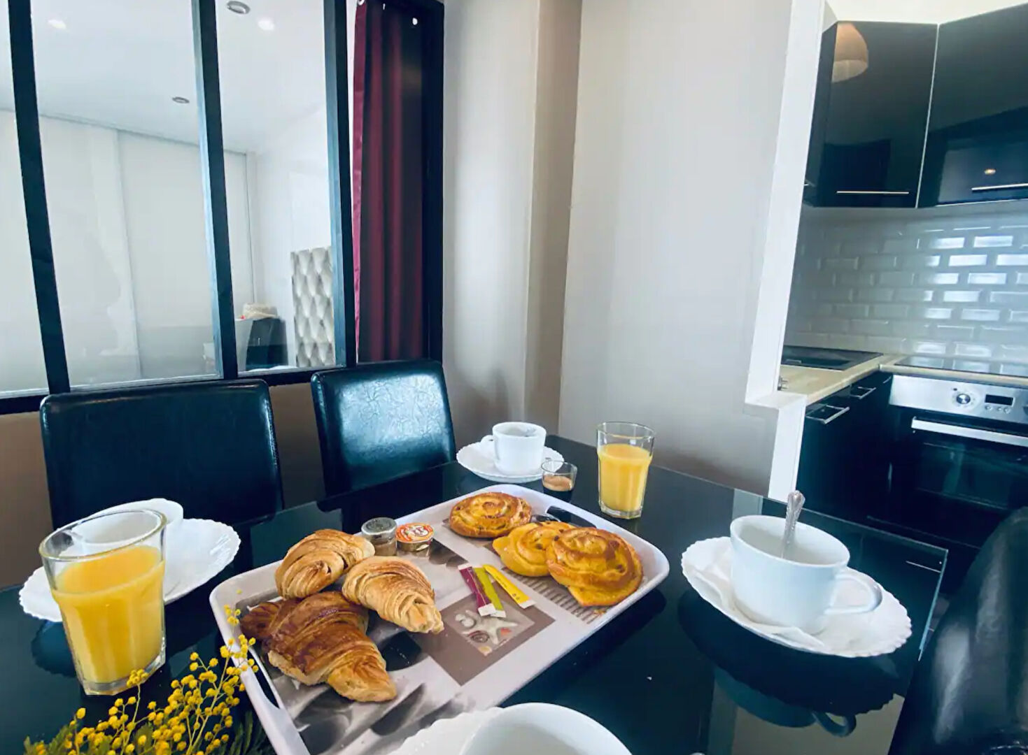 Photo APPARTEMENT T2 VUE MER CLIMATISÉ PARKING image 2/6