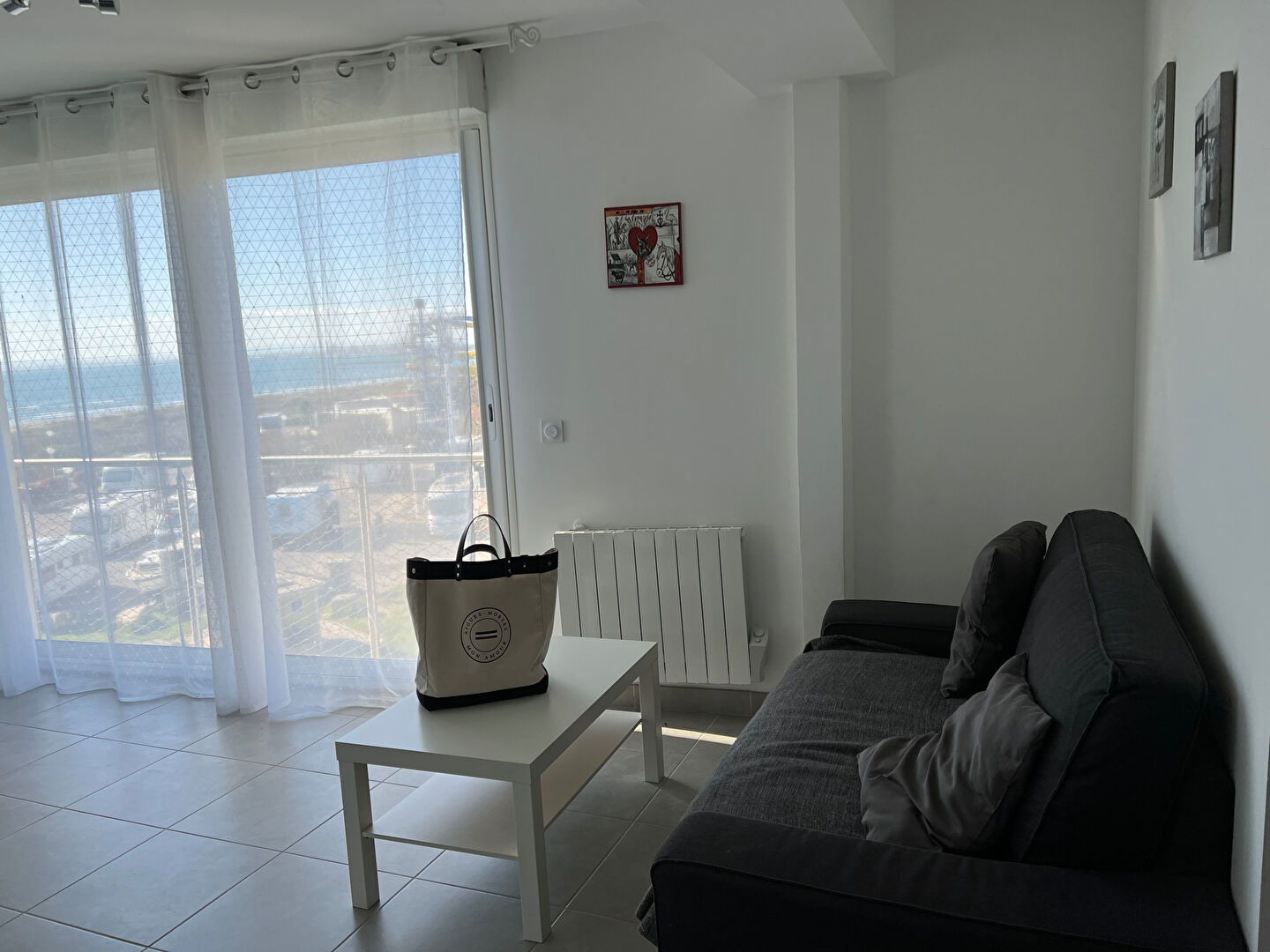 Photo Les pieds dans le Sable: T2 Vue Mer image 1/6