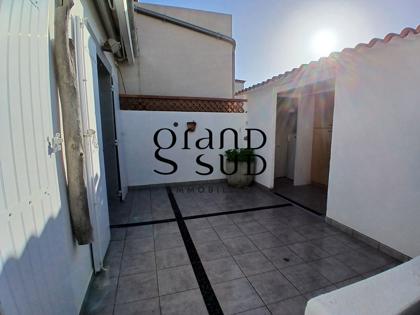 Agence immobilière de GRAND SUD REAL ESTATE IMMOBILIER Le Grau Du Roi - GRAND SUD REAL ESTATE IMMOBILIER