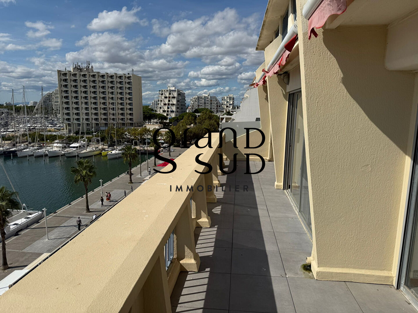 À vendre à La Grande-Motte ? Appartement P3 d'exception avec vue mer et port