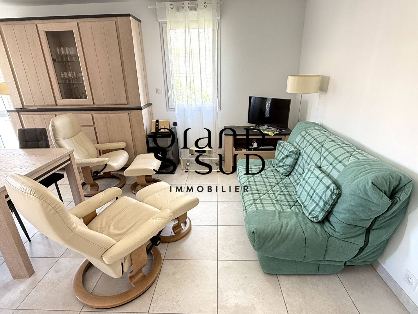 À VENDRE : Appartement T3 de 67,62m2 m² avec garage, place de parking, cellier et terrasse Le Grau-du-Roi