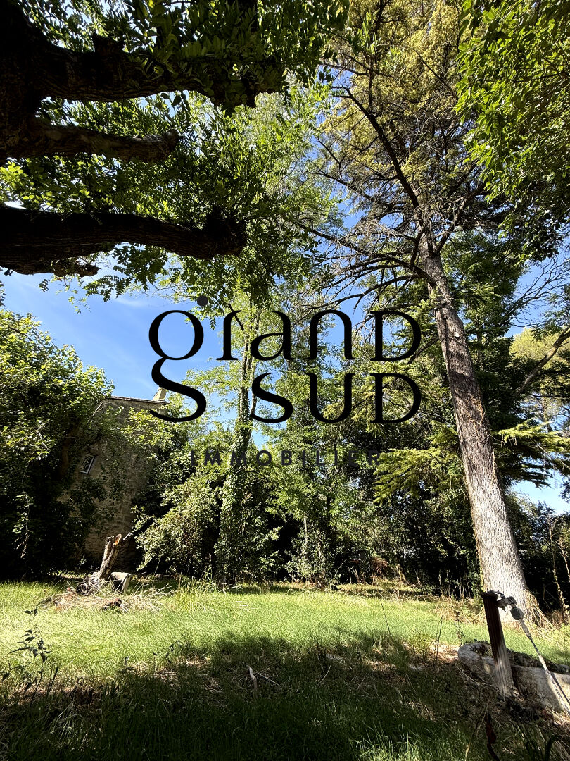 Maison de village en pierre à vendre ? 250 m² Montaren proche Uzès