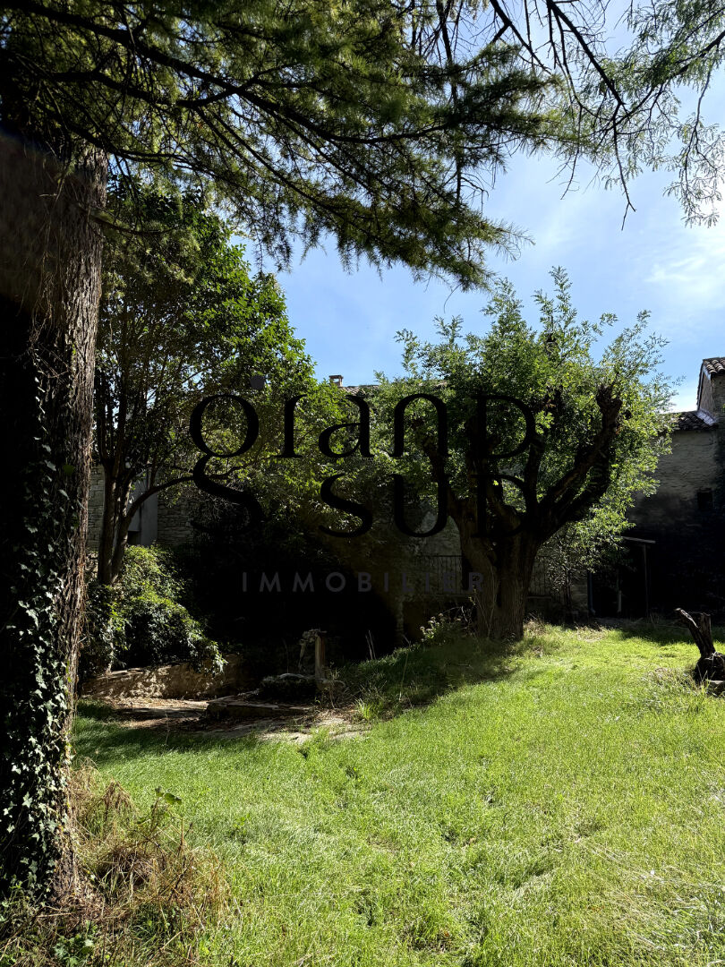 Photo Maison de village en pierre à vendre ? 250 m² Montaren proche Uzès image 3/6