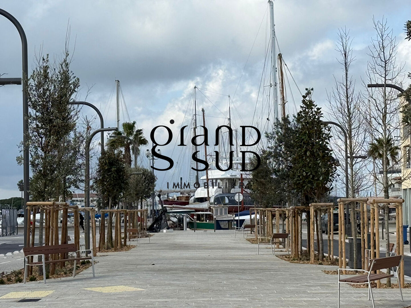 Agence immobilière de GRAND SUD REAL ESTATE IMMOBILIER Le Grau Du Roi - GRAND SUD REAL ESTATE IMMOBILIER