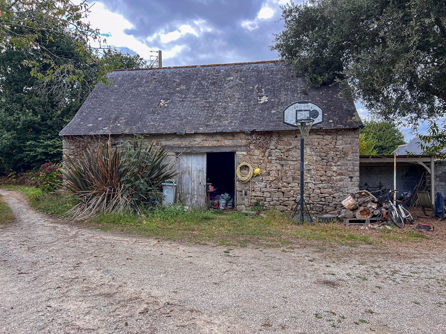 Photo SAINTE-MARINE - Corps de Ferme à rénover image 4/6