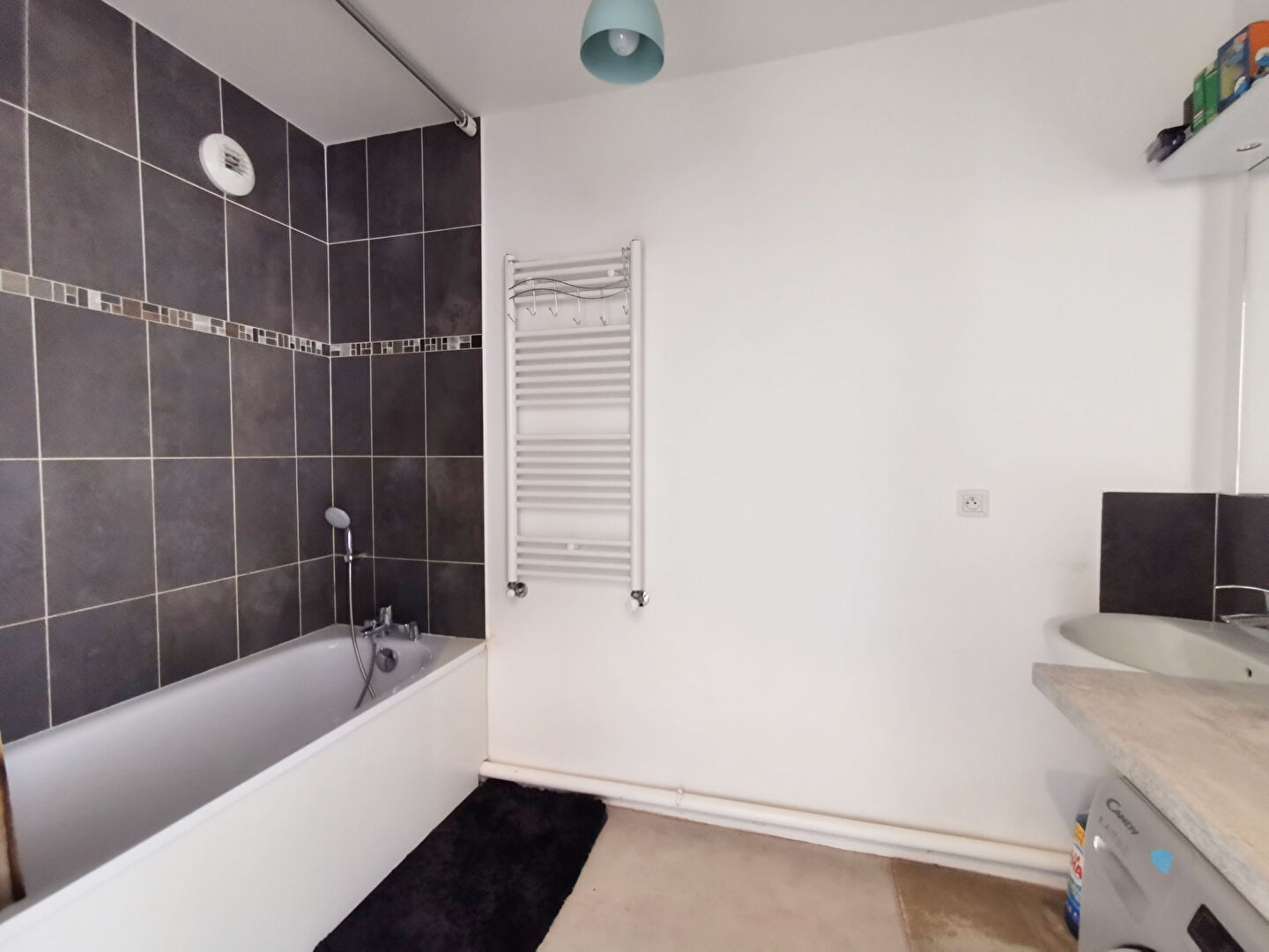 Photo Appartement Bondy 3 pièce(s) 63.30 m2 image 5/6