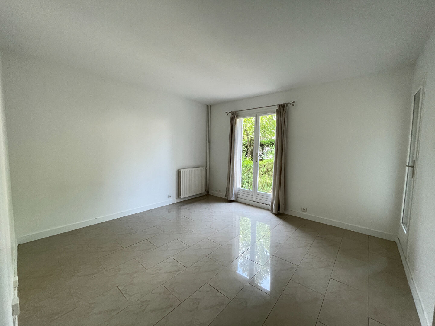 Agence immobilière de HACQUIN DAUVERGNE Fontainebleau - HACQUIN DAUVERGNE