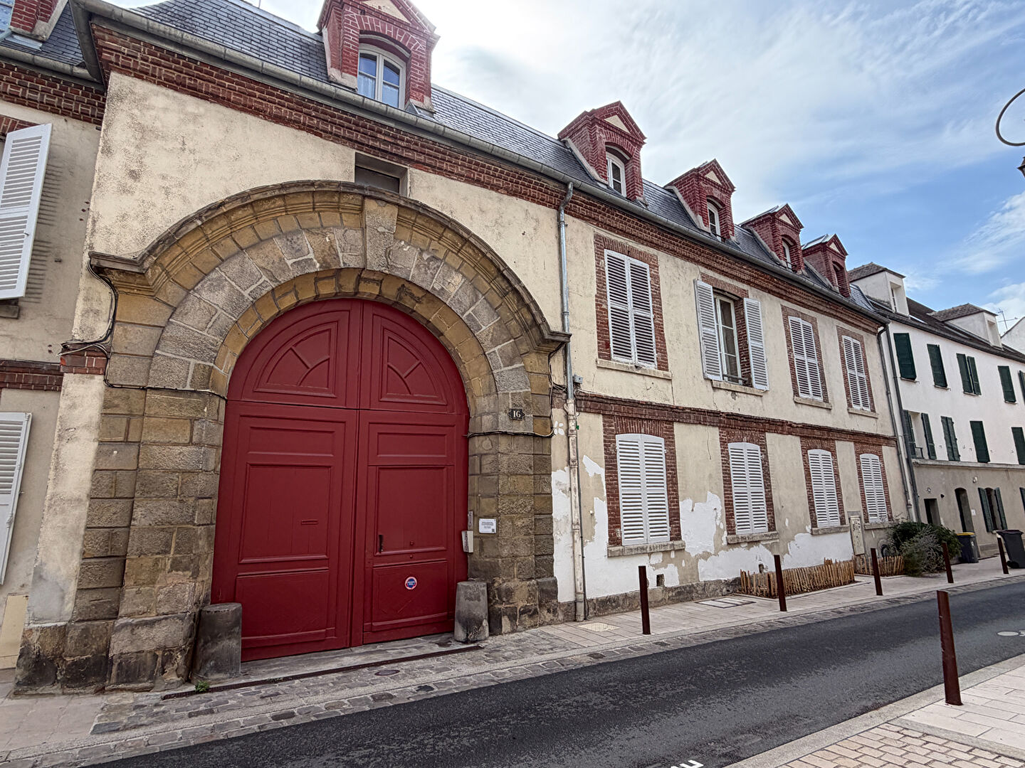 Agence immobilière de HACQUIN DAUVERGNE Fontainebleau - HACQUIN DAUVERGNE