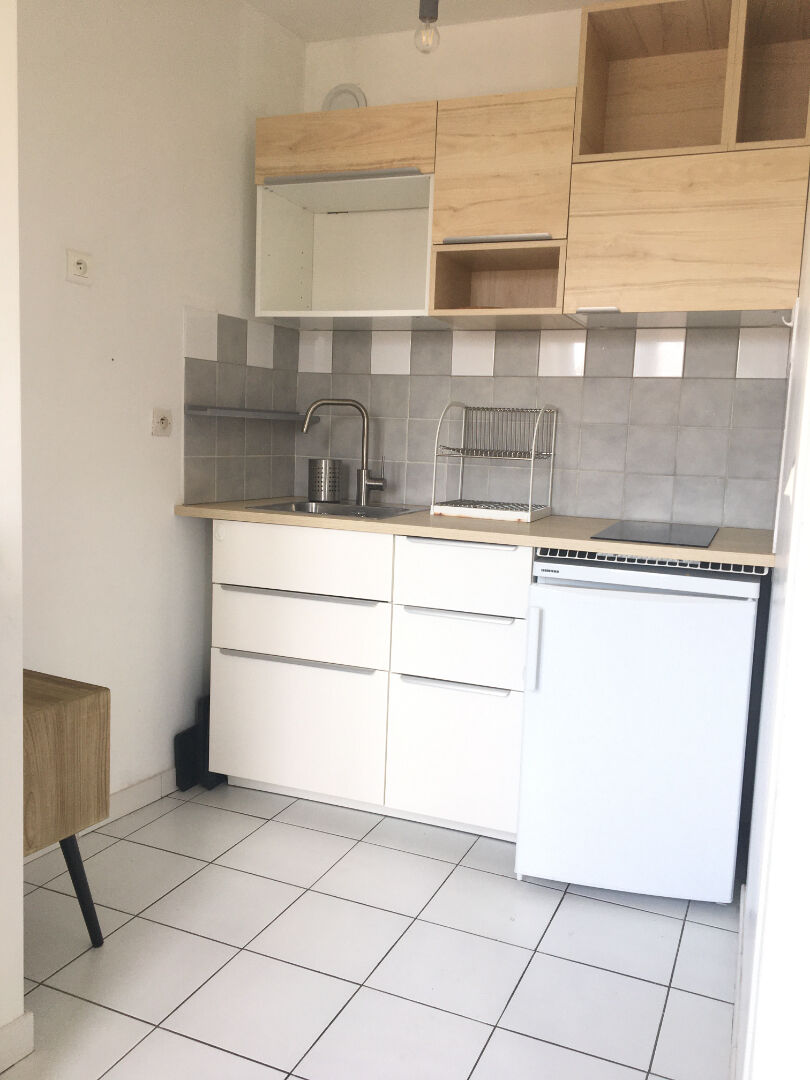 Photo Appartement Fontainebleau 1 pièce(s) 28.44 m2 image 4/6