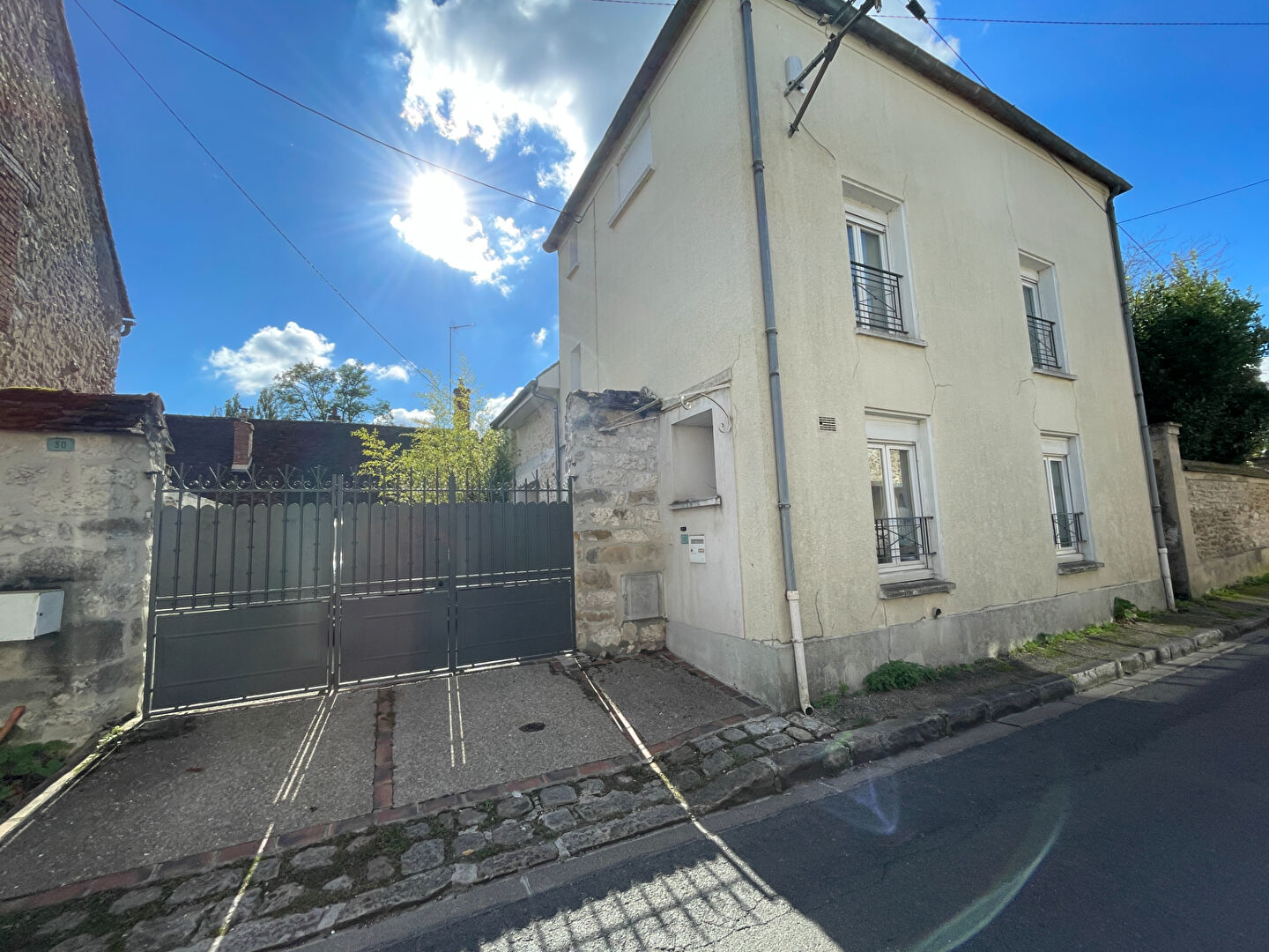 Agence immobilière de HACQUIN DAUVERGNE Fontainebleau - HACQUIN DAUVERGNE