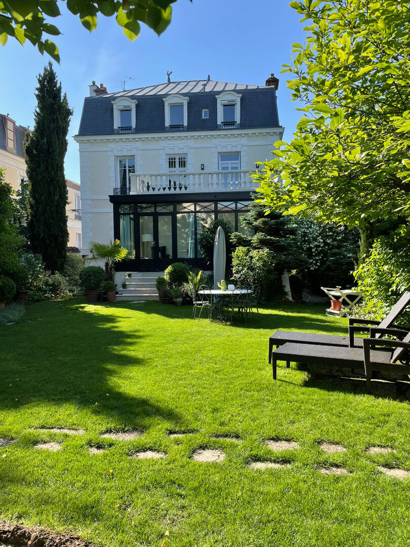 Agence immobilière de HACQUIN DAUVERGNE Fontainebleau - HACQUIN DAUVERGNE