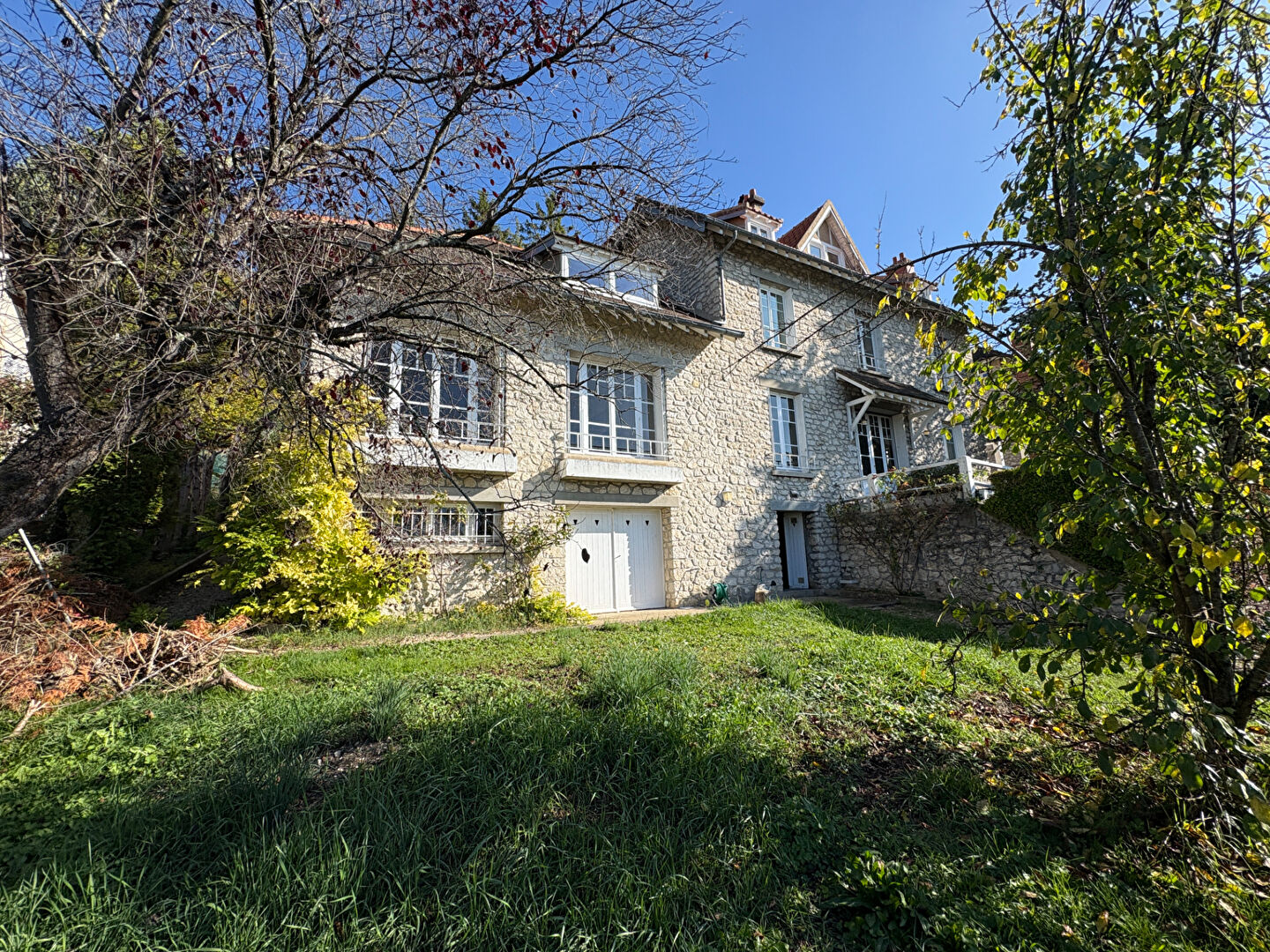 Agence immobilière de HACQUIN DAUVERGNE Fontainebleau - HACQUIN DAUVERGNE