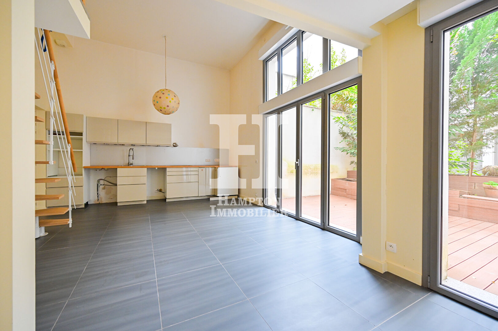 Agence immobilière de HAMPTON IMMOBILIER Paris 19eme - HAMPTON IMMOBILIER