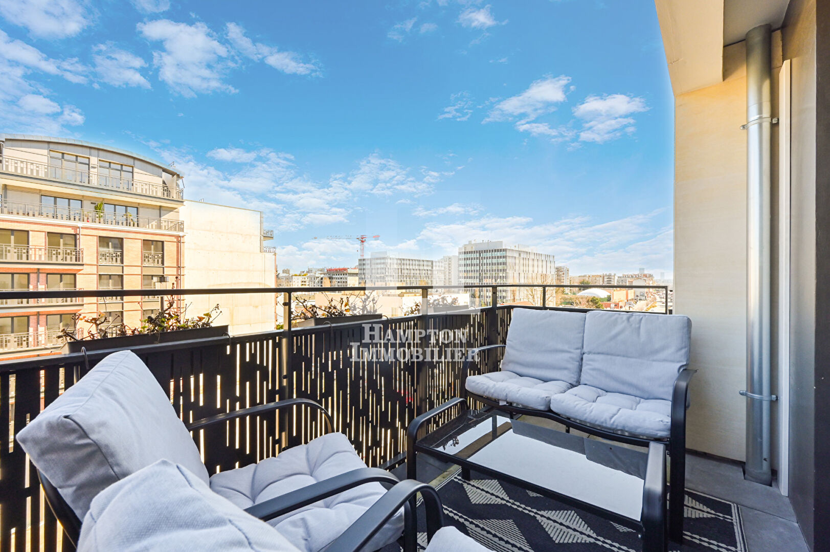 Agence immobilière de HAMPTON IMMOBILIER Paris 19eme - HAMPTON IMMOBILIER