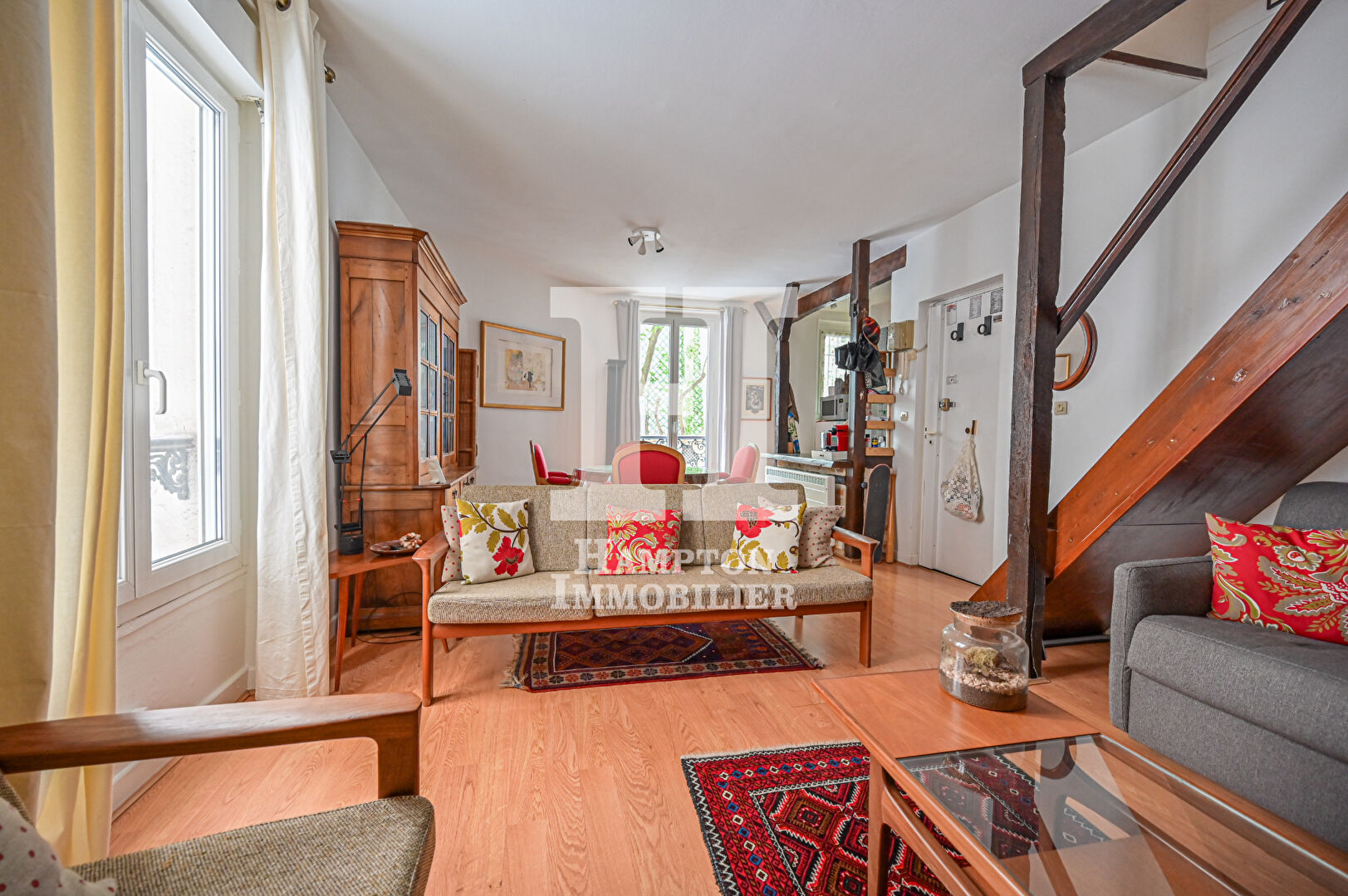 Exclusivité. M° Colonel Fabien / Rue de Meaux. Duplex de 42.49 M²  sur cour