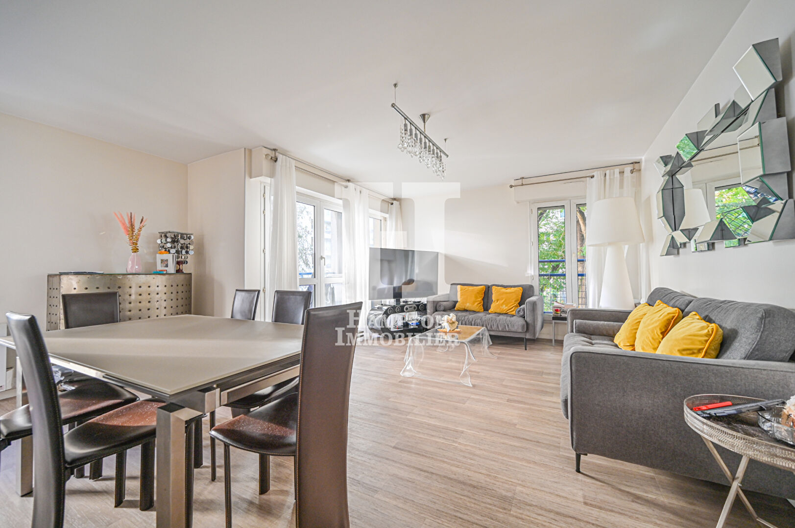 Agence immobilière de HAMPTON IMMOBILIER Paris 19eme - HAMPTON IMMOBILIER