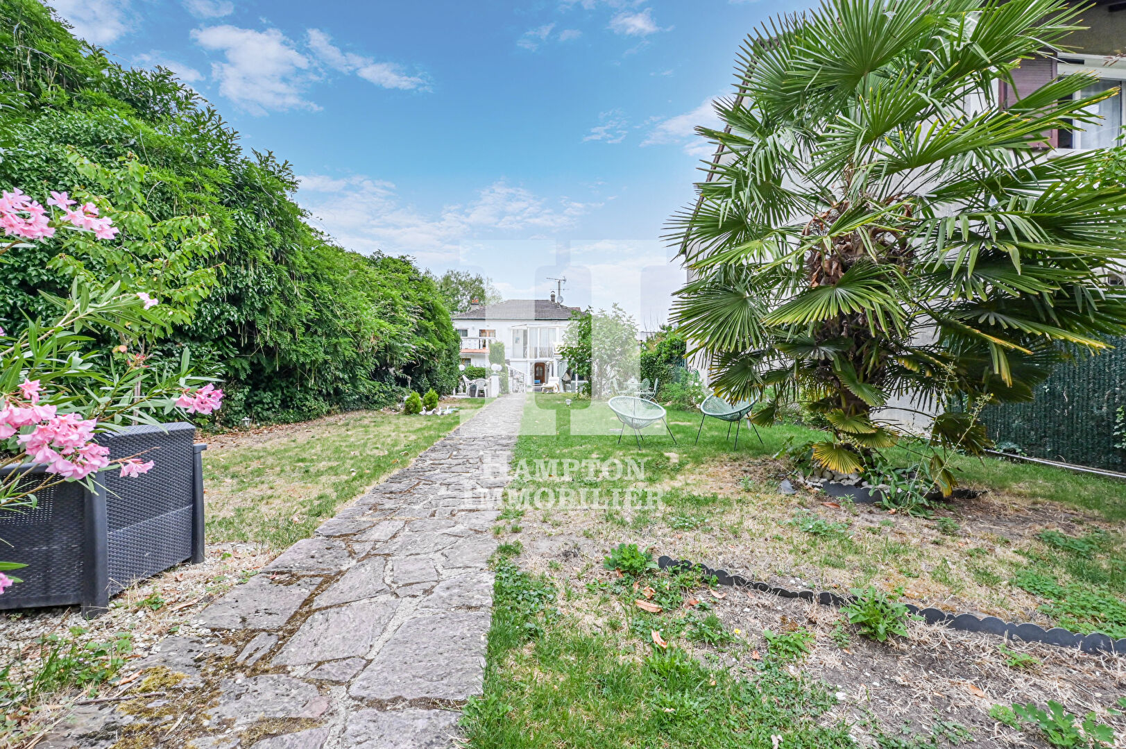 Agence immobilière de HAMPTON IMMOBILIER Paris 19eme - HAMPTON IMMOBILIER