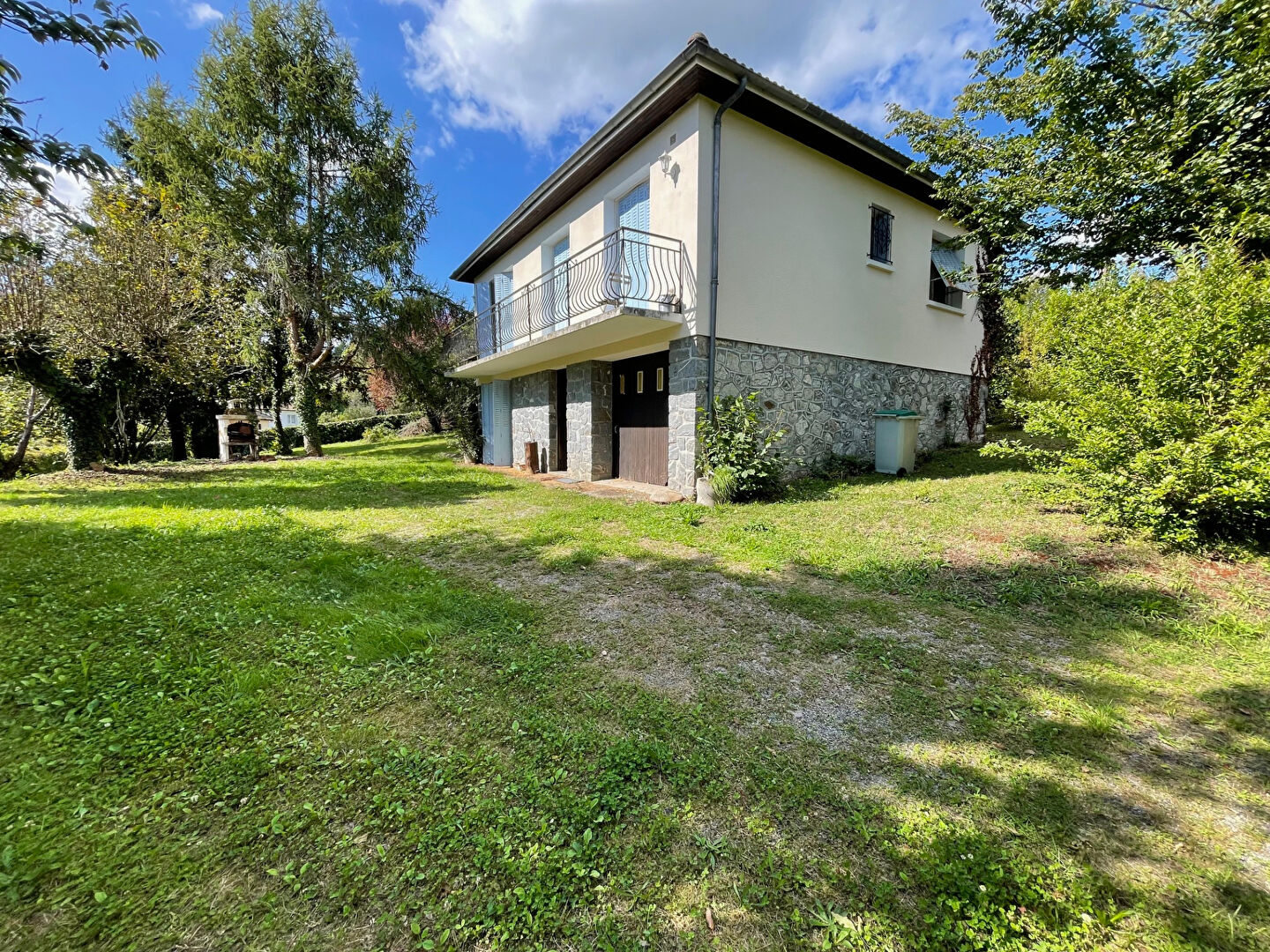 Agence immobilière de HECTOR IMMOBILIER Brive la gaillarde