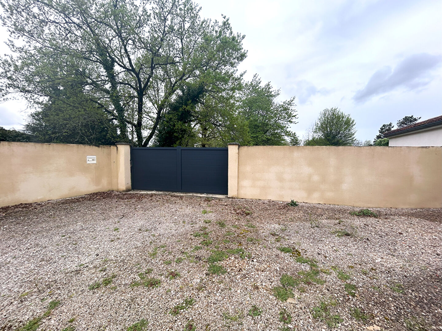 Photo Terrain constructible proche du bourg image 3/6