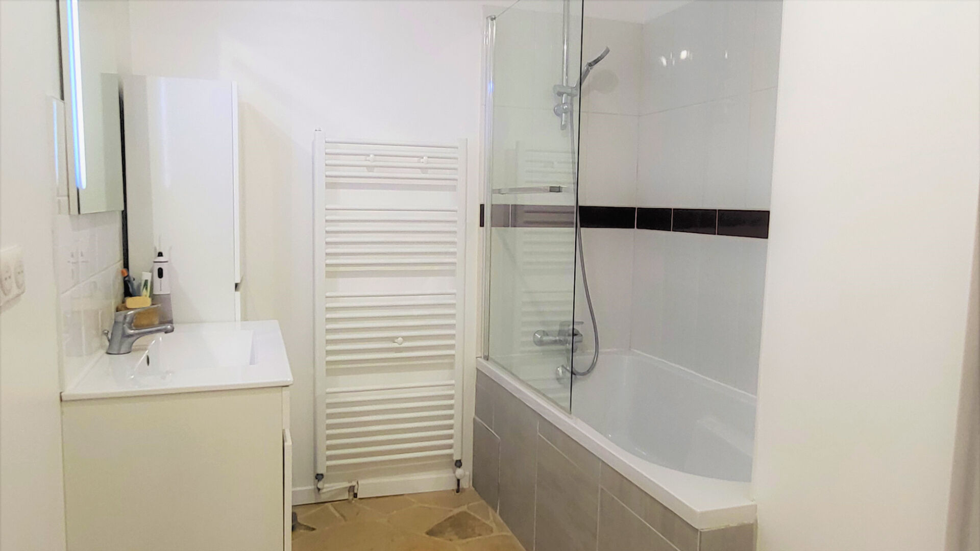 Photo Maison à Chailly en Bière 187 m2  environ sur terrain de 870 m2 image 5/6