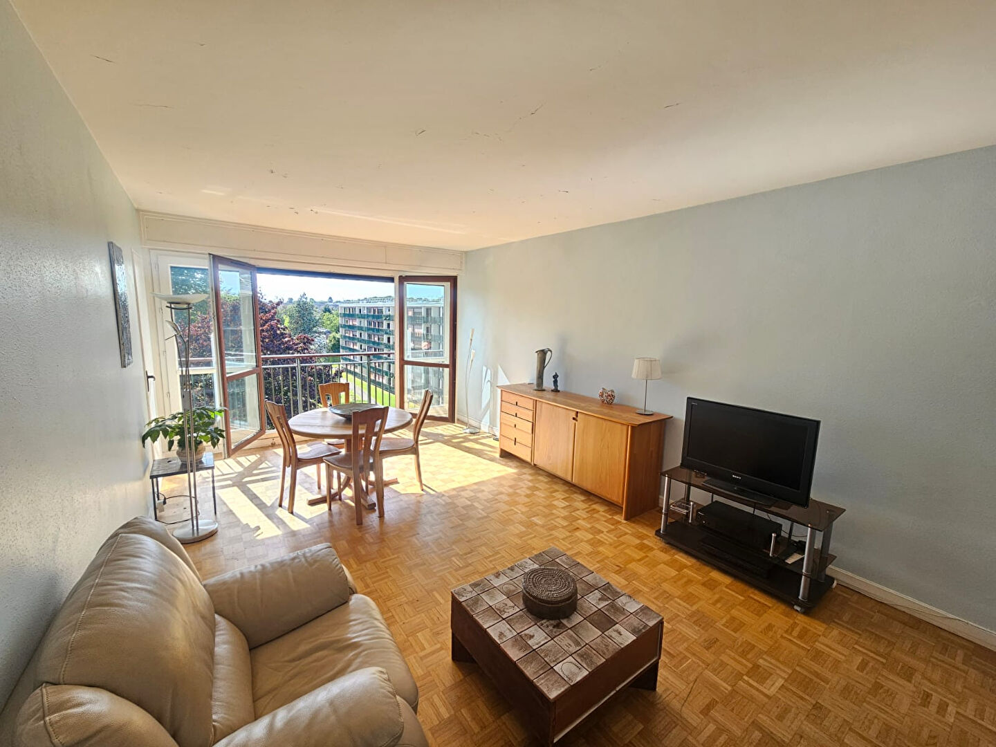 Appartement 3 pièces avec balcon - AVON Vallée