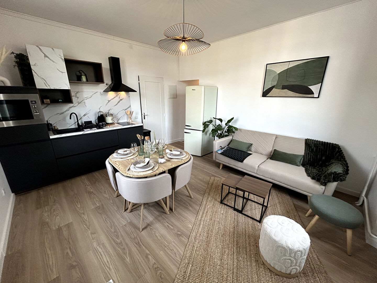 Photo Fontainebleau F2 meublé image 1/6