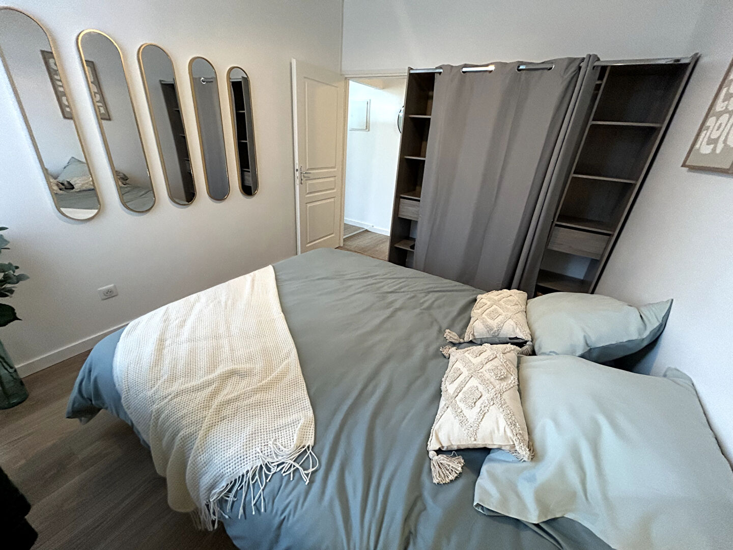 Photo Fontainebleau F2 meublé image 6/6