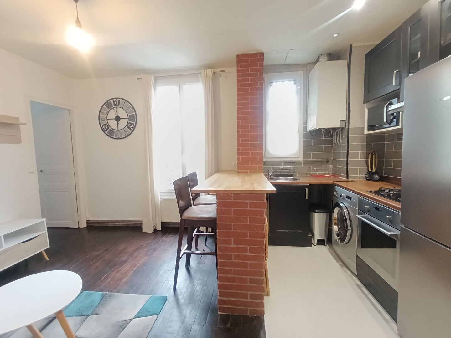 Photo ST-MAUR Mairie - Appartement meublé  3 pièces image 3/6