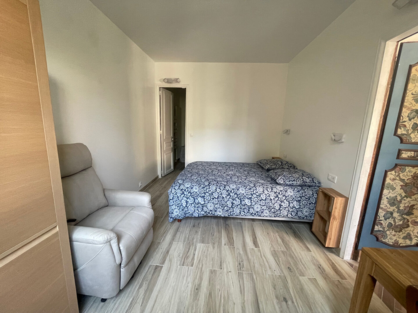 Photo JOINVILLE : APPARTEMENT 5 PIECES MEUBLE 130 M2 image 4/6