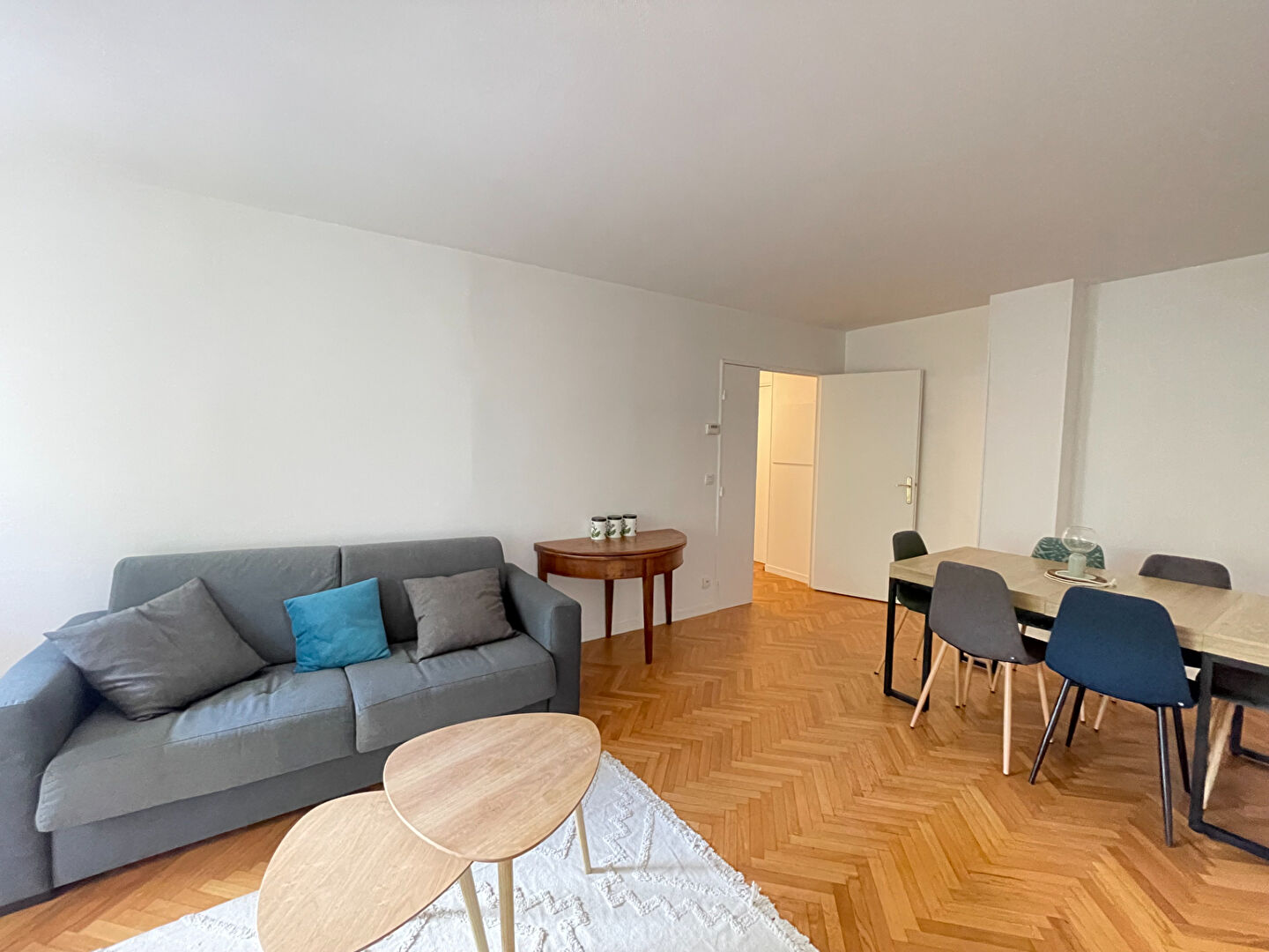 Photo SAINT MAUR LE PARC - PLACE DE LA LOUVIERE image 3/6