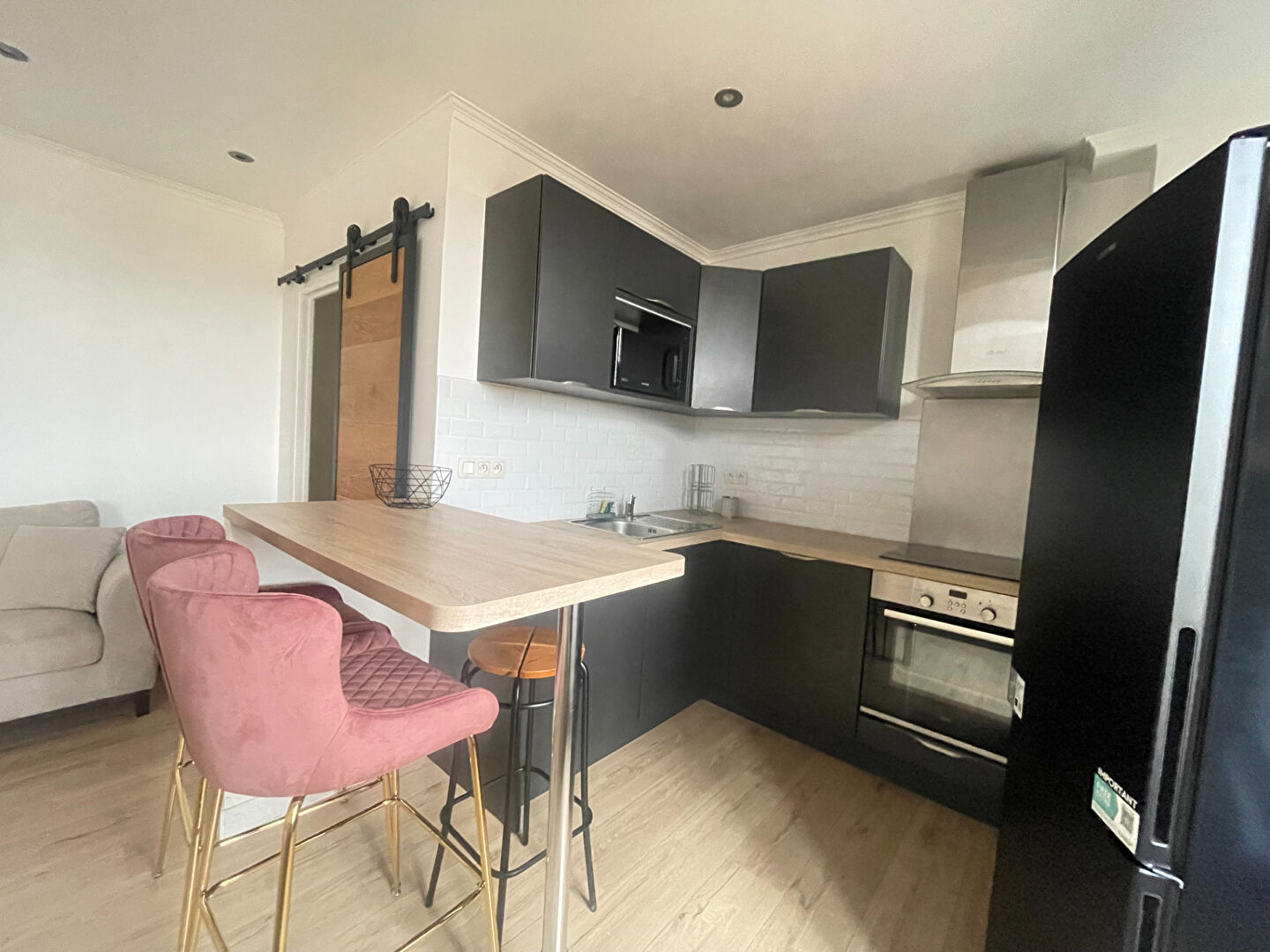 Photo ADAMVILLE RER  SMC 5MIN - 3 PIECES 55M² MEUBLE image 3/6