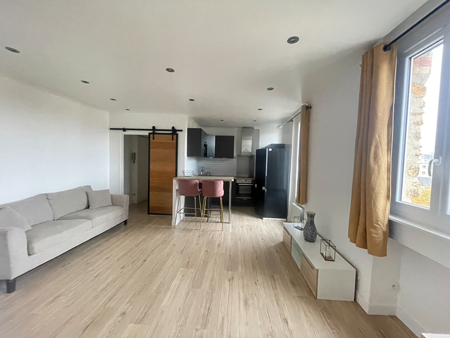 Photo ADAMVILLE RER  SMC 5MIN - 3 PIECES 55M² MEUBLE image 4/6