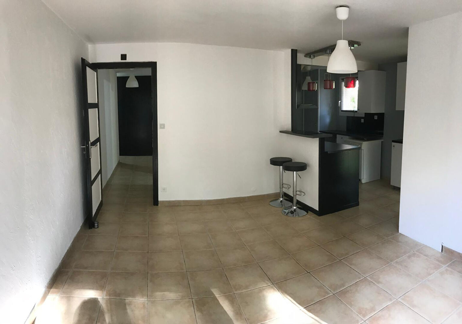 Photo Appartement Evry Courcouronnes 2 pièce(s) 49 m2 image 2/6