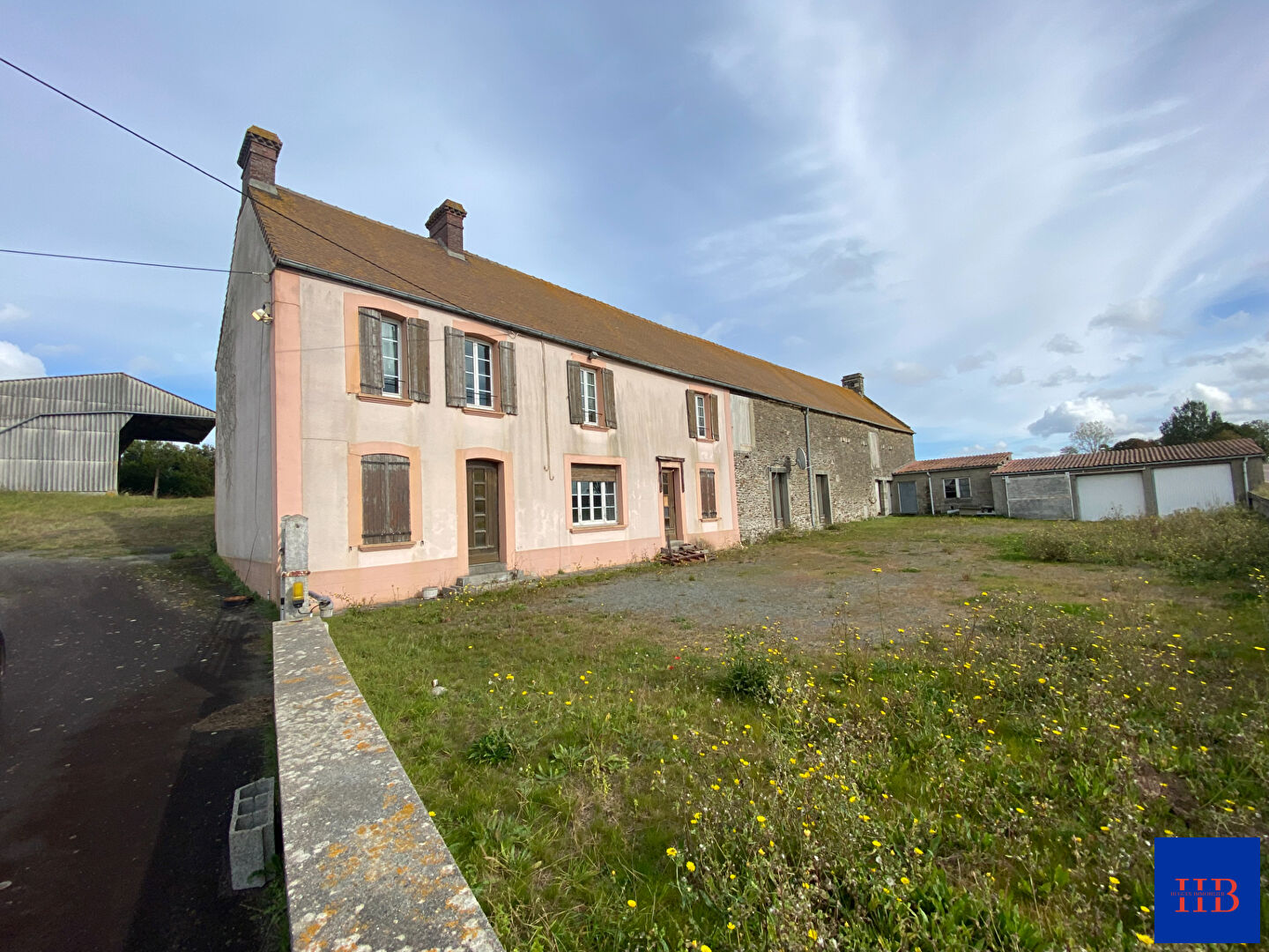 Agence immobilière de Hugues Immobilier Val de drome - Hugues Immobilier
