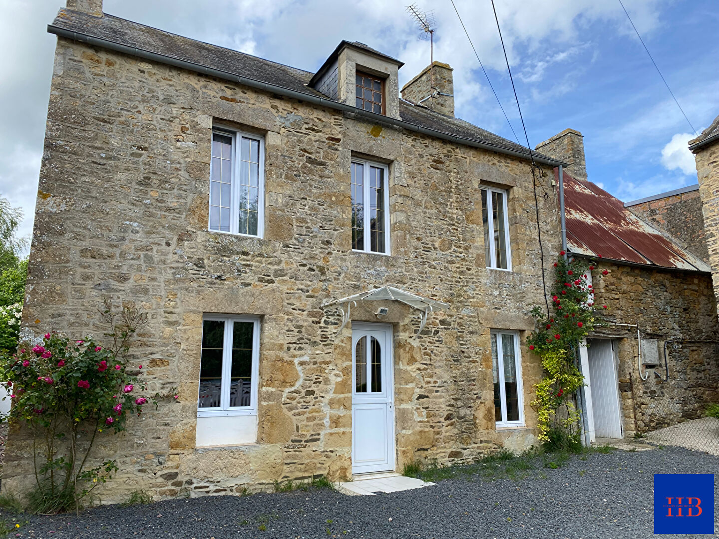 Agence immobilière de Hugues Immobilier Val de drome - Hugues Immobilier