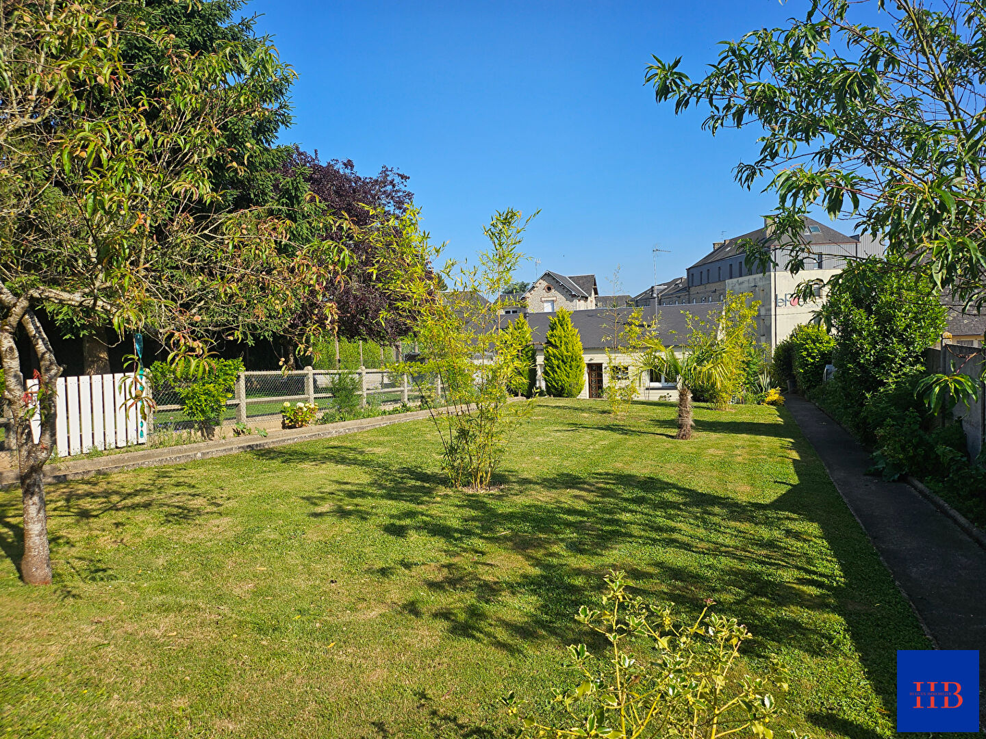 Agence immobilière de Hugues Immobilier Val de drome - Hugues Immobilier