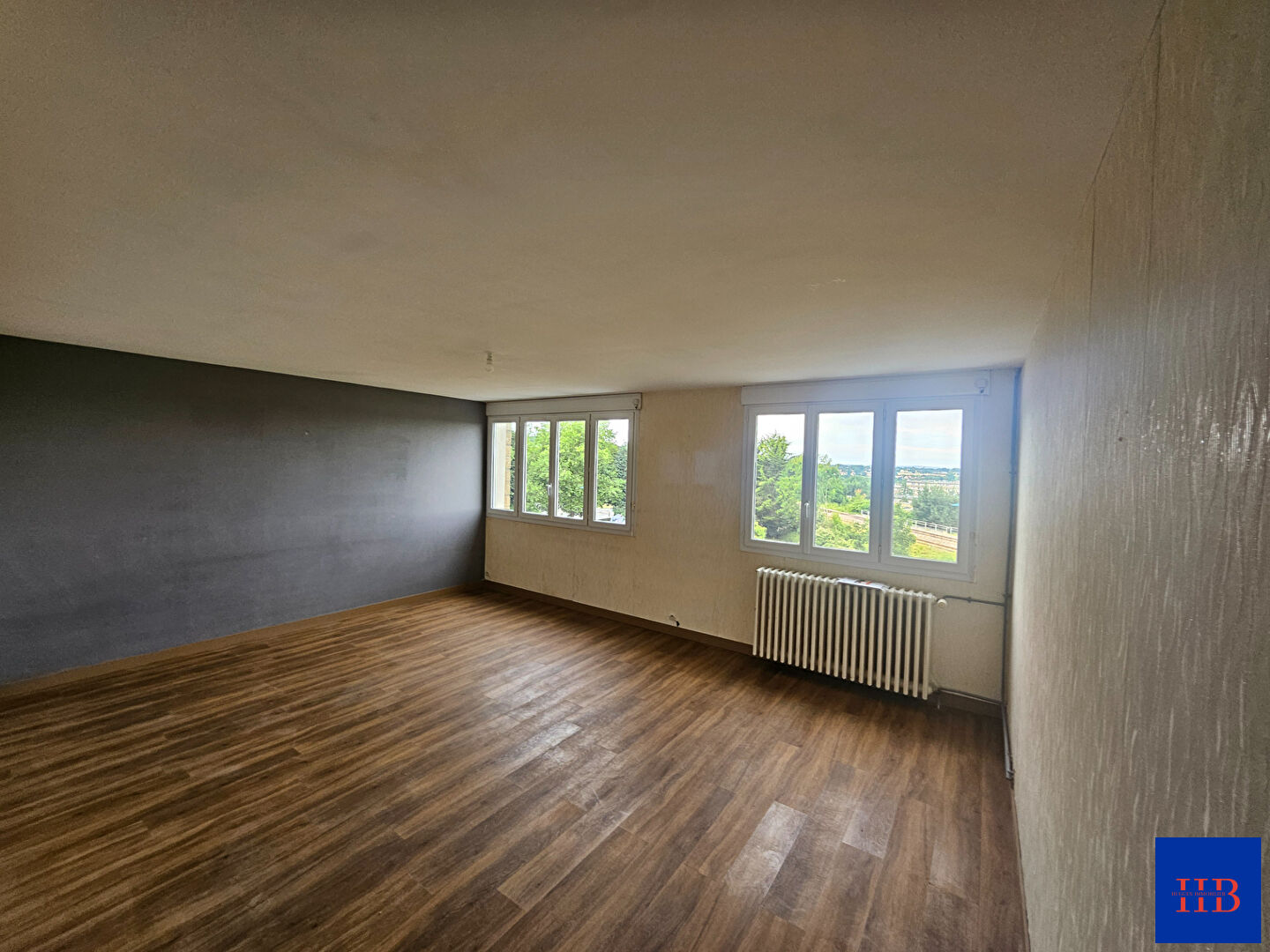 Agence immobilière de Hugues Immobilier Val de drome - Hugues Immobilier