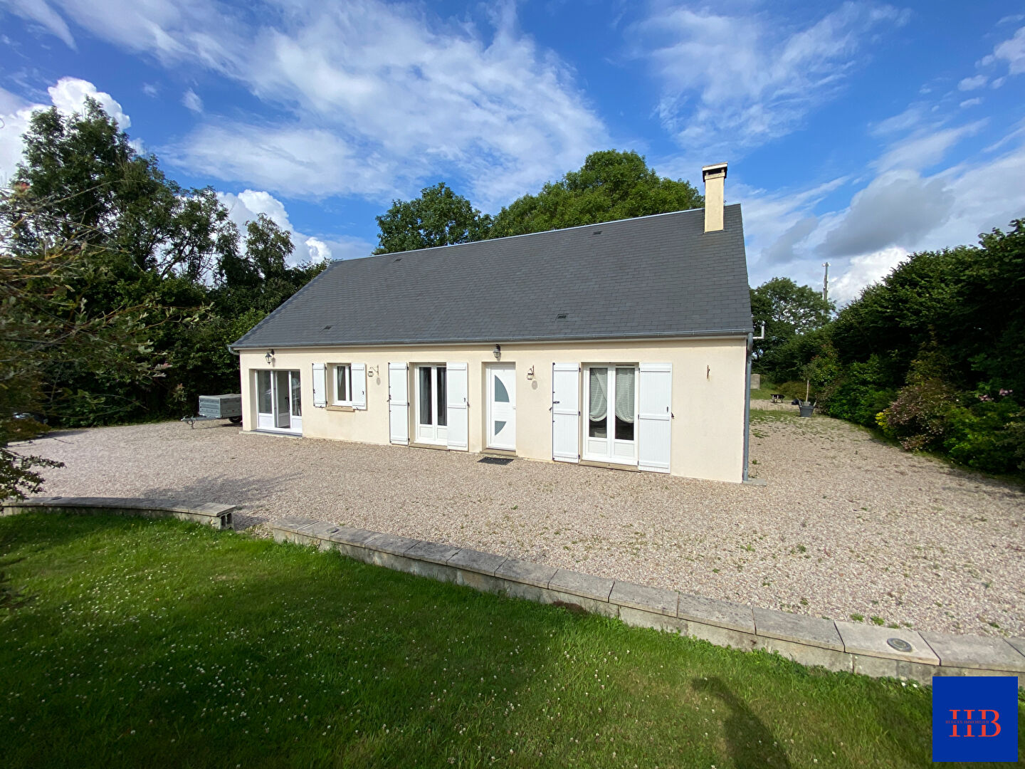 Agence immobilière de Hugues Immobilier Val de drome - Hugues Immobilier