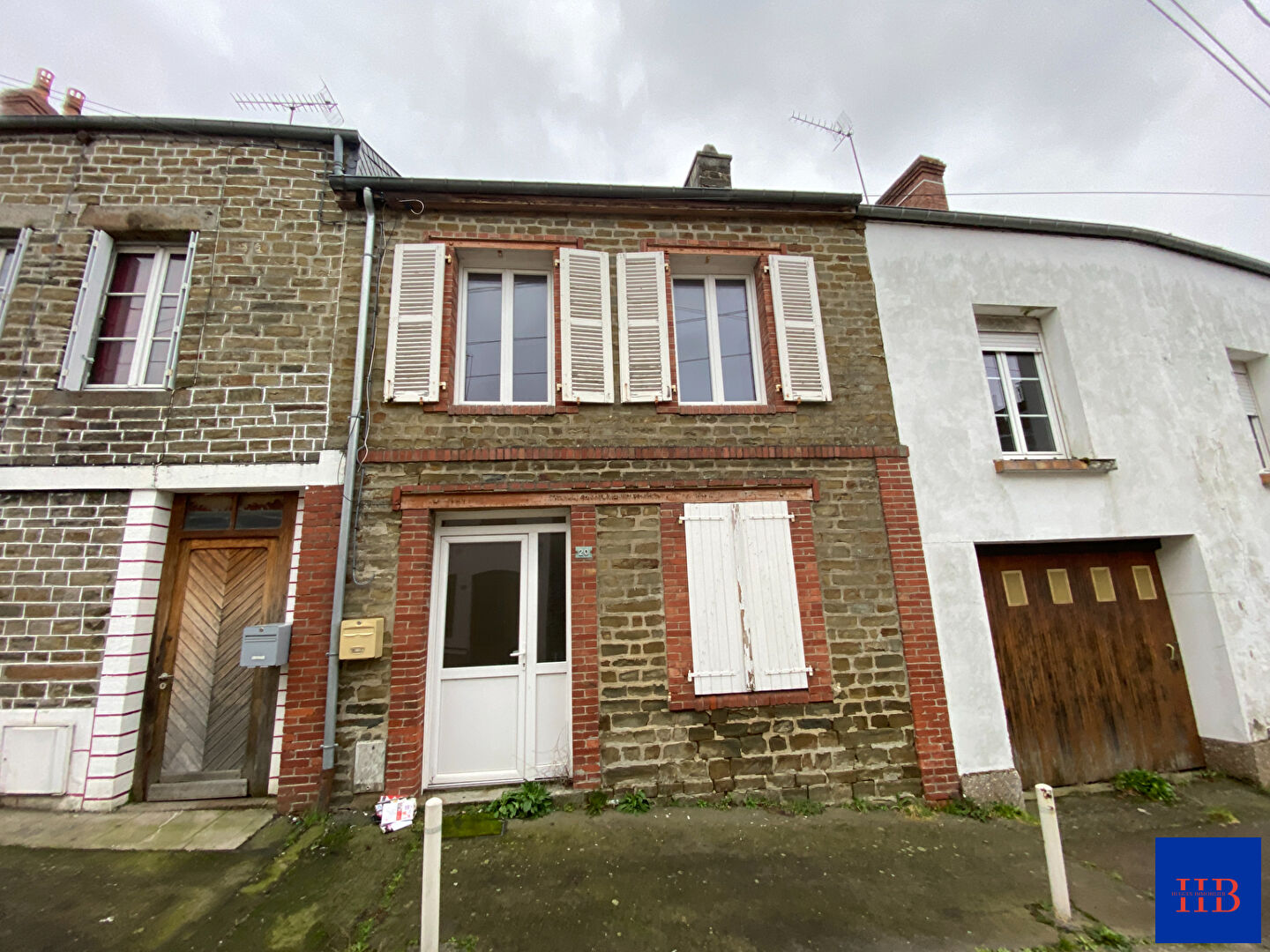 Agence immobilière de Hugues Immobilier Val de drome - Hugues Immobilier