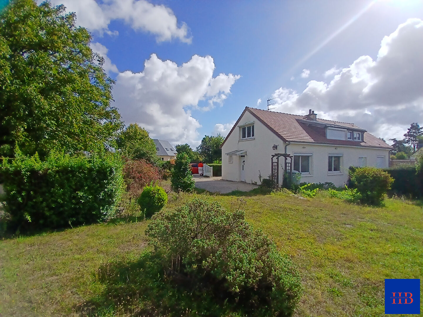 Agence immobilière de Hugues Immobilier Val de drome - Hugues Immobilier