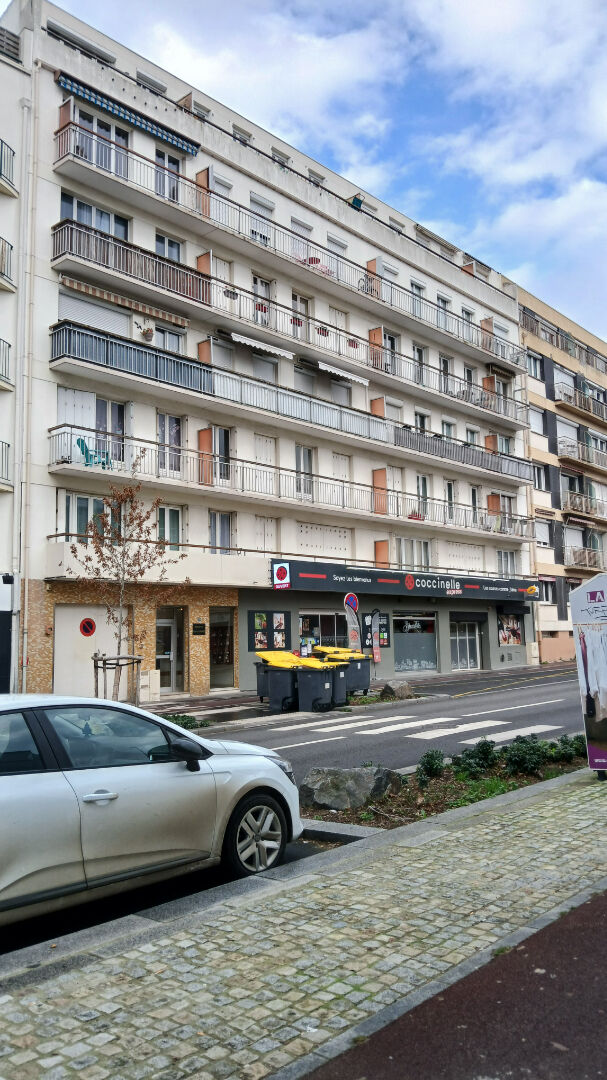 Agence immobilière de Hugues Immobilier Val de drome - Hugues Immobilier