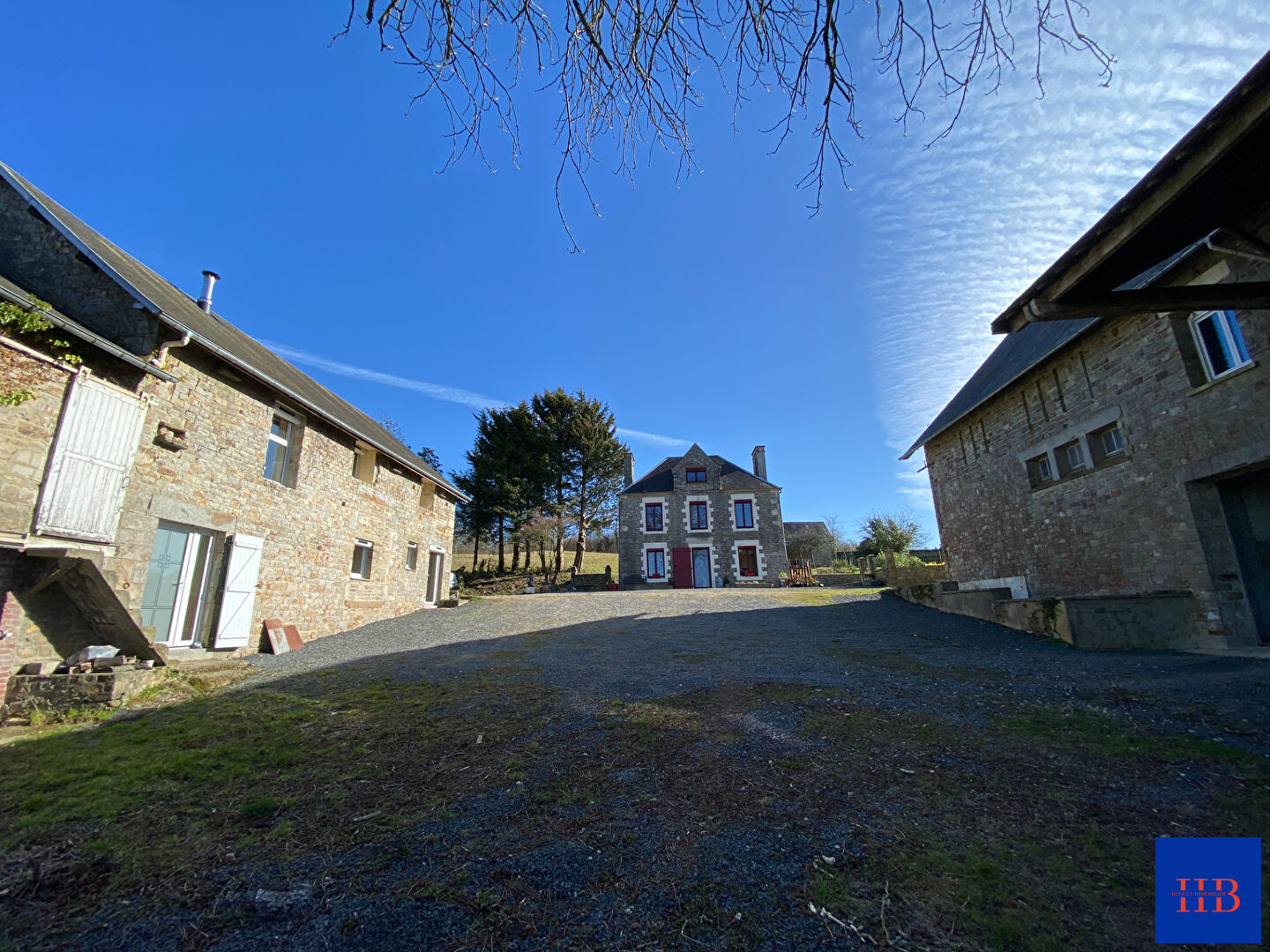 Agence immobilière de Hugues Immobilier Val de drome - Hugues Immobilier