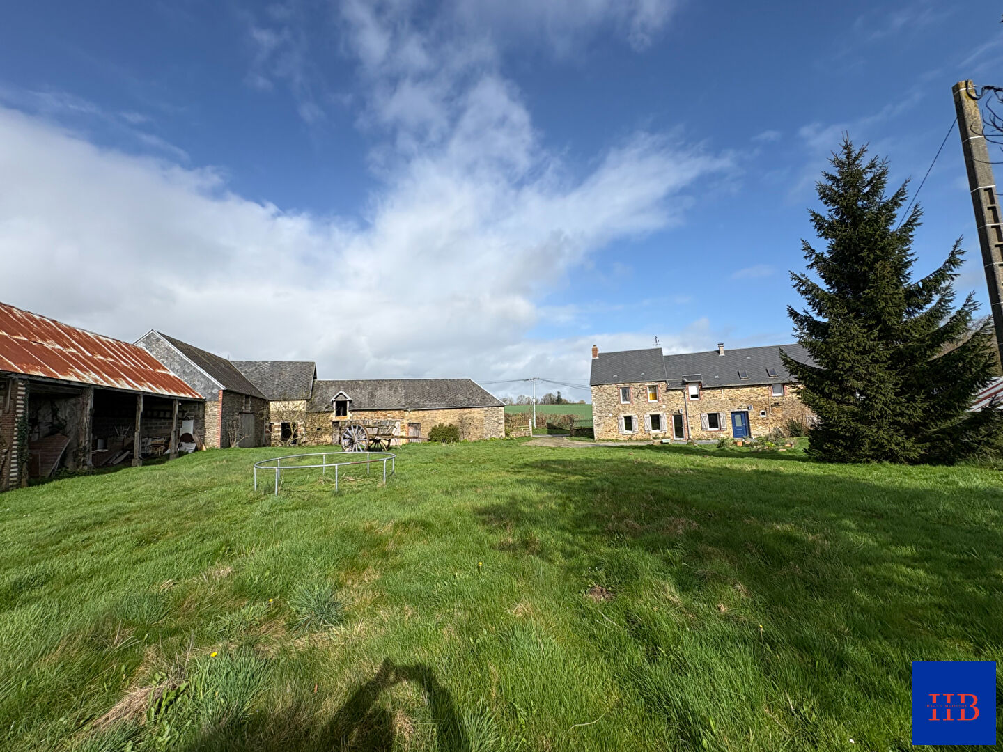 Agence immobilière de Hugues Immobilier Val de drome - Hugues Immobilier